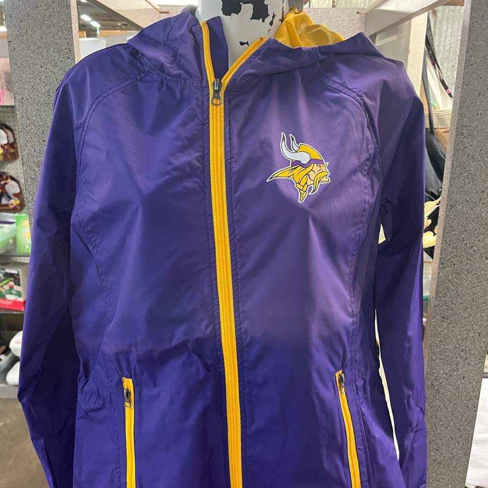 NEW WITH TAGS MINNESOTA VIKINGS WOMENS JACKET